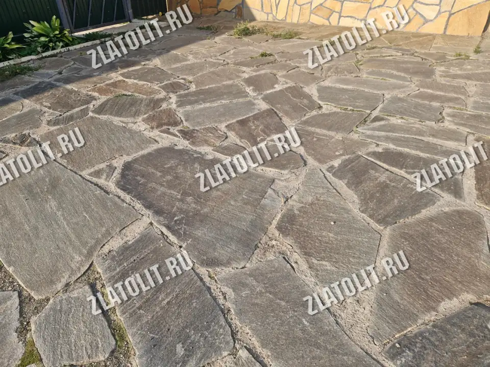 плитняк златолит Старый город для мощения в наличии от производителя